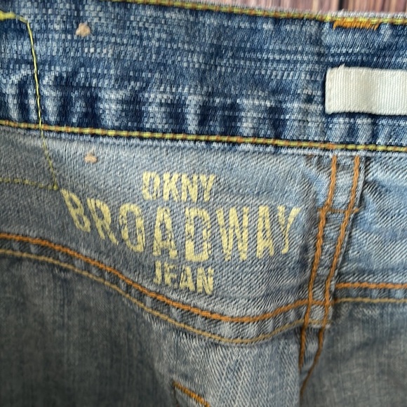 DKNY Men’s Jeans - Picture 3 of 5